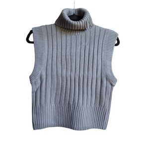 Forever 21 turtle neck ribbed sweater vest Small
